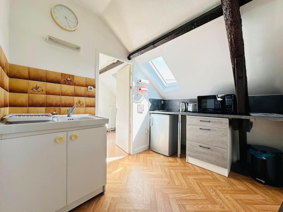 Morgan' Appartement Laon Exterior photo