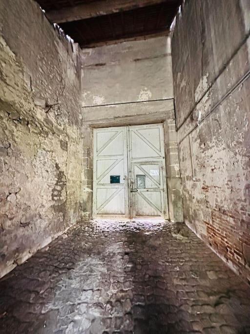 Morgan' Appartement Laon Exterior photo